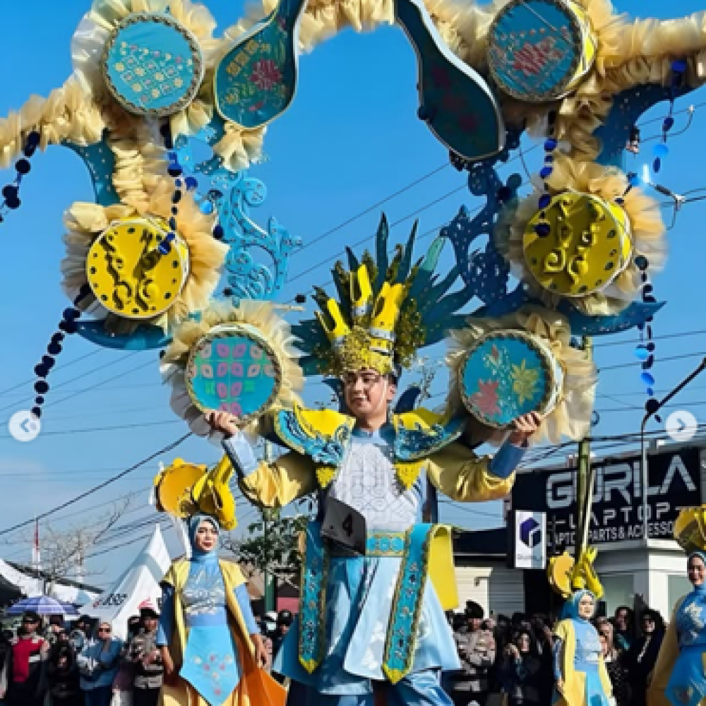Dosen Pendidikan Geografi FISH Unima Terpilih Jadi Maskot Utama Gorontalo Karnaval Karawo 2026